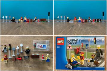 Lego City 8401 City Minifigure Collection beschikbaar voor biedingen
