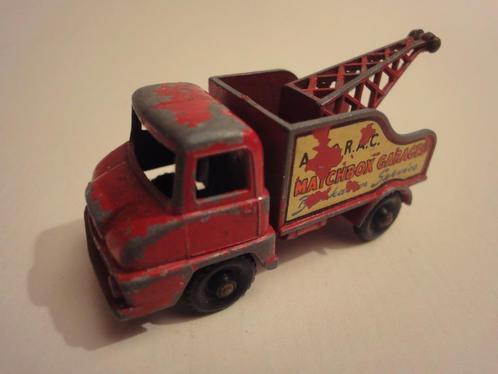 # rode Thames Trader Wreck Truck #13 Lesney, Hobby en Vrije tijd, Modelauto's | Overige schalen, Gebruikt, Bus of Vrachtwagen