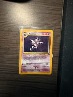 Hunter holo- Fossil, Hobby en Vrije tijd, Verzamelkaartspellen | Pokémon, Verzenden, Zo goed als nieuw, Losse kaart, Foil