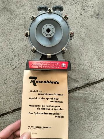 Klein model van rosenblads spiraal warmtewisselaar beschikbaar voor biedingen