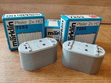 Diverse Marklin H0 brugdelen, huisjes, auto's 1:87 beschikbaar voor biedingen