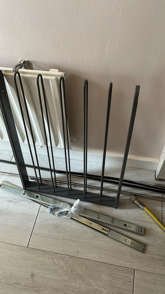 Ikea Pax Broekenrek uitschuifbaar, Huis en Inrichting, Kasten | Kledingkasten, Zo goed als nieuw, Minder dan 100 cm, Minder dan 50 cm