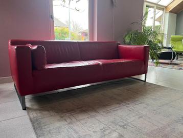 Gratis Leren design  bank Molinari beschikbaar voor biedingen