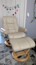 Beige fauteuil met voetenbankje verstelbaar, Huis en Inrichting, Fauteuils, Ophalen, Gebruikt