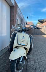 Te koop  agm retro snorscooter  met cdi 25 of 60km/u, Ophalen, Agm, 49 cc, Zo goed als nieuw