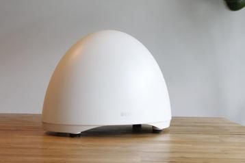 KEF E-2 actieve subwoofer. Wit beschikbaar voor biedingen