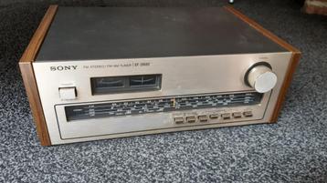SONY tuner met FM, midden- lange- en kortegolfontvagst beschikbaar voor biedingen