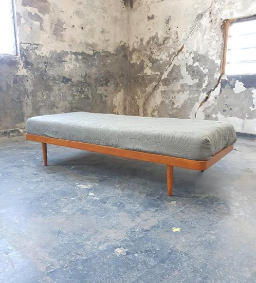 Deens Daybed van Horsnaes Møbler in massief Teak, Huis en Inrichting, Banken | Sofa's en Chaises Longues, Gebruikt, Eenpersoons