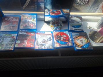 Te koop game van ps4  13 spelletjes  beschikbaar voor biedingen