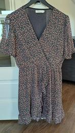 Prachtig jurkje van  flamant rosé, maat L, 100 % polyester, Maat 42/44 (L), Ophalen of Verzenden, Zo goed als nieuw, Roze