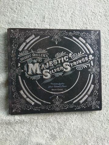 Buddy Miller's The Majestic Silver Strings Dubbel CD beschikbaar voor biedingen