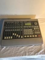 Roland VS-880 Digitale Studio Recorder, Ophalen of Verzenden, Gebruikt, 5 tot 10 kanalen, Microfooningang