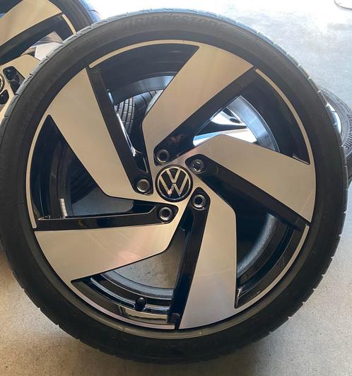 NIEUW 18” OEM Golf 8 GTI GTD GTE Richmond Velgen Zomerbanden, Auto-onderdelen, Banden en Velgen, Banden en Velgen, Zomerbanden