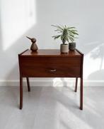Vintage teakhouten ladekastje/naaikastje, jaren 60, Ophalen, Minder dan 50 cm, Gebruikt, 1 of 2 laden