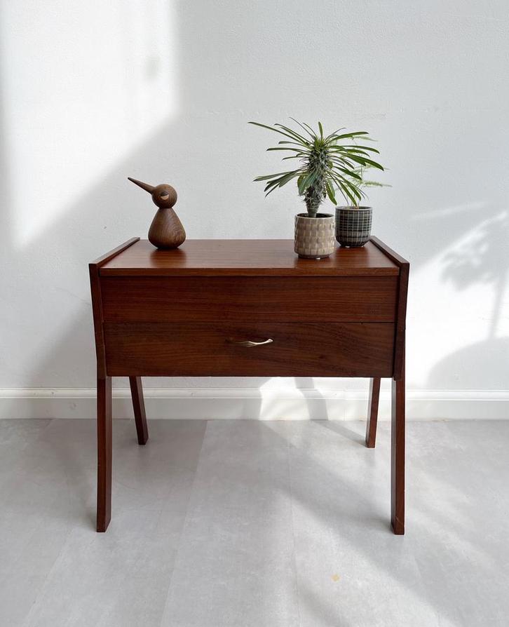 Vintage teakhouten ladekastje/naaikastje, jaren 60, Huis en Inrichting, Kasten | Ladekasten, Gebruikt, Minder dan 100 cm, Minder dan 50 cm