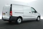 Mercedes-Benz Vito CDI Lang Airco Camera Navi 3 Persoons PDC, Auto's, Bestelauto's, Origineel Nederlands, Te koop, Zilver of Grijs