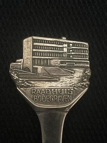 Lepeltje uit Bodegraven beschikbaar voor biedingen
