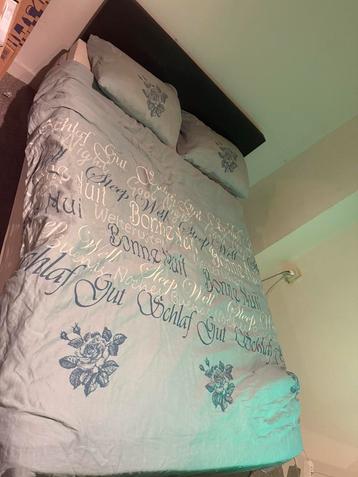 Twee persoonsbed