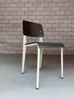 Jean Prouvé Standard chair (voorraad: 8), Huis en Inrichting, Stoelen, Ophalen, Gebruikt, Overige kleuren, X