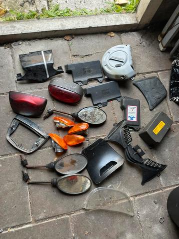 Meerdere piaggio onderdelen Gilera Runner, Skipper 125,vespa beschikbaar voor biedingen