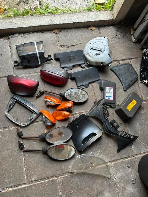 Meerdere piaggio onderdelen Gilera Runner, Skipper 125,vespa, Fietsen en Brommers, Brommeronderdelen | Algemeen, Verzenden