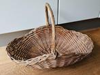 Leuke oude rieten mand met handgreep, Antiek en Kunst, Curiosa en Brocante, Ophalen of Verzenden