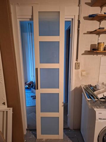 IKEA Pax deur Bergsbo melkglas 50x236 nieuwstaat beschikbaar voor biedingen