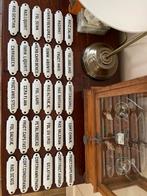 Porceleinen apotheek apotheker schildjes apothekerskast, Antiek en Kunst, Antiek | Keramiek en Aardewerk, Ophalen of Verzenden