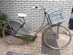 Batavus"Old Dutch" transportfiets-28inxh+3versn+knst krat., Fietsen en Brommers, Fietsen | Meisjes, Batavus, Zo goed als nieuw