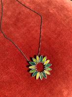 Zilveren Ketting met Bloemen-hanger, Ophalen of Verzenden, Gebruikt, Zilver