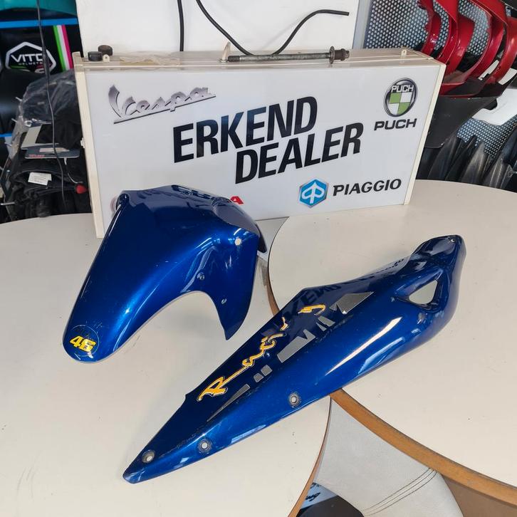 Motorhispania Rx 50 kap delen blauw  gebruikt, Fietsen en Brommers, Brommeronderdelen | Algemeen, Gebruikt, Kap, Ophalen of Verzenden