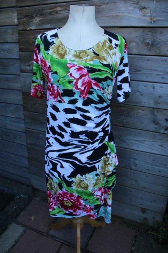 Jurk wit/ zwart Peter Hahn mt M/L Vaste prijs, Kleding | Dames, Jurken, Zo goed als nieuw, Maat 38/40 (M), Wit, Ophalen of Verzenden