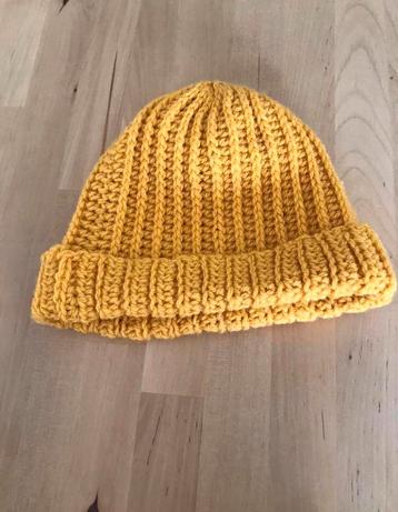 Unisex nieuw Handgemaakt muts maat S beschikbaar voor biedingen