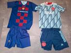 2 Voetbaltenues Maat 152 AJAX en FC Barcelona, Gebruikt, Jongen of Meisje, Overige typen, Ophalen of Verzenden