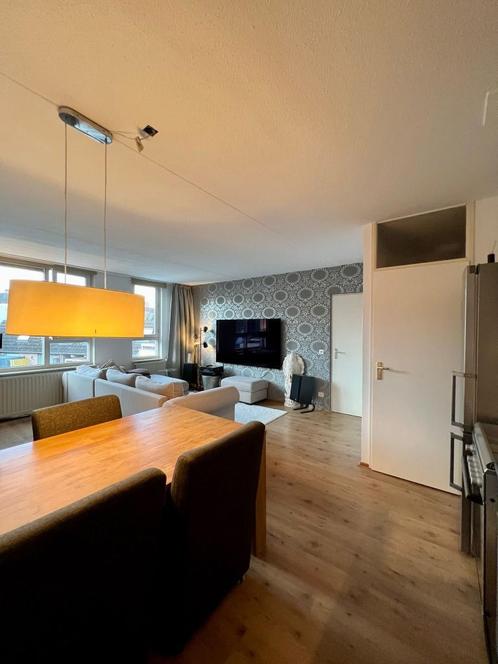 Verhuur appartement centrum Eindhoven van 01-31 juli, Huizen en Kamers, Huizen te huur, Noord-Brabant, Appartement, Direct bij eigenaar