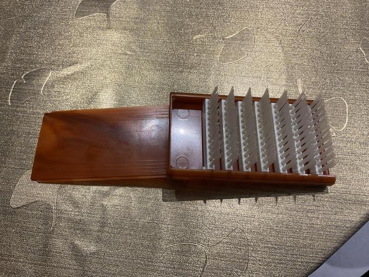 Vintage Borstel in Doos, Antiek en Kunst, Curiosa en Brocante, Ophalen of Verzenden