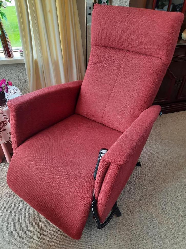 Velderhof Serchio Sta Op Stoel - Zo Goed Als Nieuw!, Huis en Inrichting, Fauteuils, Zo goed als nieuw, Stof, 50 tot 75 cm, Ophalen