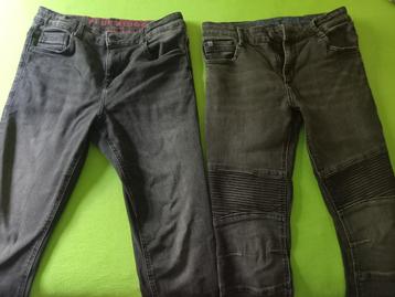 2 donkergrijze jeans, maat 164, We beschikbaar voor biedingen