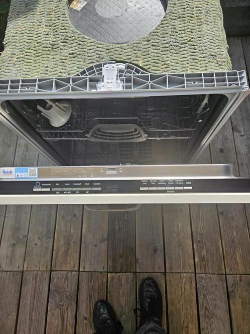 Siemens iq100 vaatwasser 1,5 jaar home Connect inbouw, Witgoed en Apparatuur, Vaatwasmachines, Zo goed als nieuw, Inbouw, 85 tot 90 cm