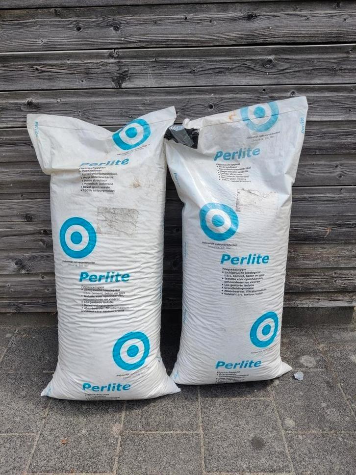 Perliet - 2 zakken van 100 liter, Tuin en Terras, Aarde en Mest, Perliet, Ophalen