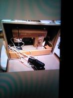 oude goed werkende naai machine in koffer, Hobby en Vrije tijd, Naaimachines en Toebehoren, Ophalen of Verzenden, Zo goed als nieuw