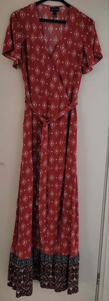 Overslagjurk LTS Long Tall Sally maat 38, Kleding | Dames, Jurken, Zo goed als nieuw, Maat 38/40 (M), Rood, Onder de knie, Ophalen of Verzenden