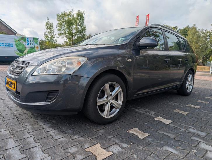 Kia (Pro) Cee d 1.6 Cvvt Sporty Wagon 2008 Grijs, Auto's, Kia, Particulier, (Pro) Cee d, Benzine, B, Stationwagon, Handgeschakeld
