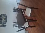 Nog een leuke  tafel donker bruin 90x90 met stoelen, Ophalen of Verzenden, Gebruikt