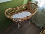 GRATIS | Vintage rotan wieg met matrasje, Kinderen en Baby's, Ophalen, Gebruikt, Wieg
