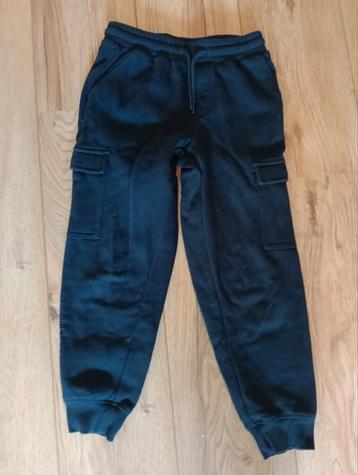 WE joggingbroek | 128 beschikbaar voor biedingen
