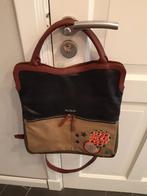 Mooie Desigual tas met diverse kleuren en vakken!, Sieraden, Tassen en Uiterlijk, Tassen | Damestassen, Ophalen of Verzenden, Zo goed als nieuw