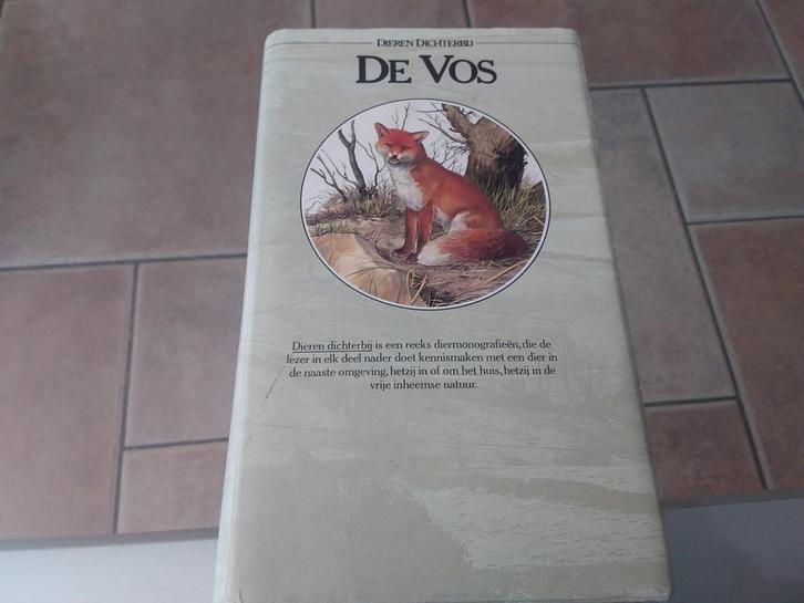 De Vos - Dieren Dichterbij, Boeken, Natuur, Zo goed als nieuw, Natuur algemeen, Ophalen of Verzenden