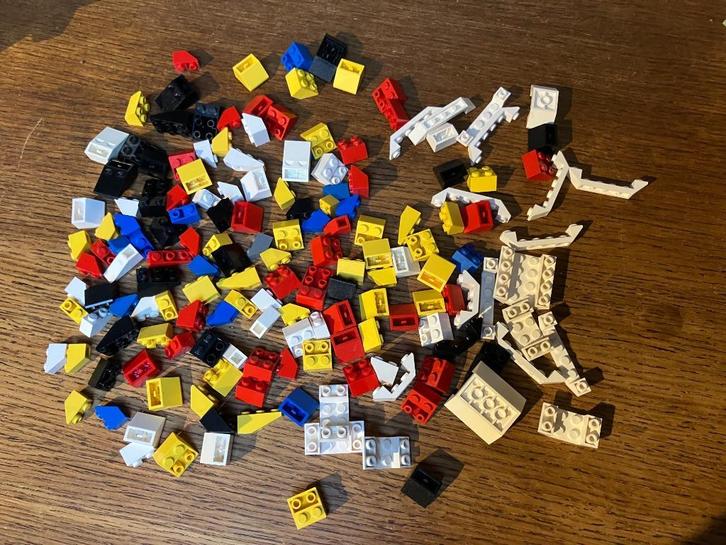 Lot LEGO 200 stuks Slopes Inverted Dakpannen, Kinderen en Baby's, Speelgoed | Duplo en Lego, Gebruikt, Lego, Losse stenen, Verzenden