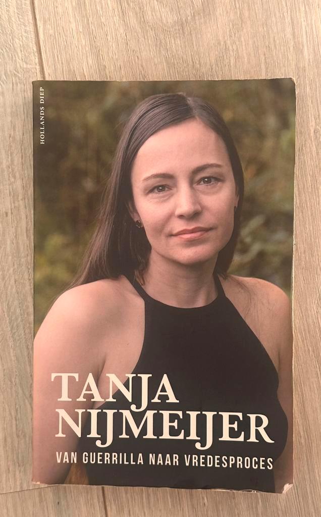 Tanja Nijmeijer van guerrilla naar vredesproces, Boeken, Biografieën, Gelezen, Overige, Ophalen of Verzenden